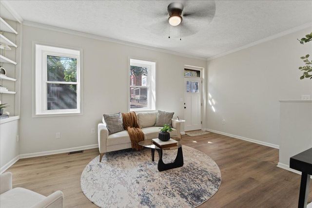 276 W 8th Street, Covington, KY 41011