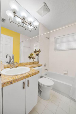 1256 Lake Breeze Drive, Wellington, FL 33414