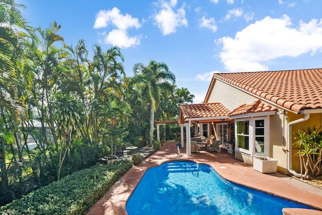 1256 Lake Breeze Drive, Wellington, FL 33414