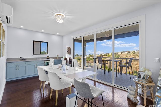 92-1266 Hookeha Street, Kapolei, HI 96707