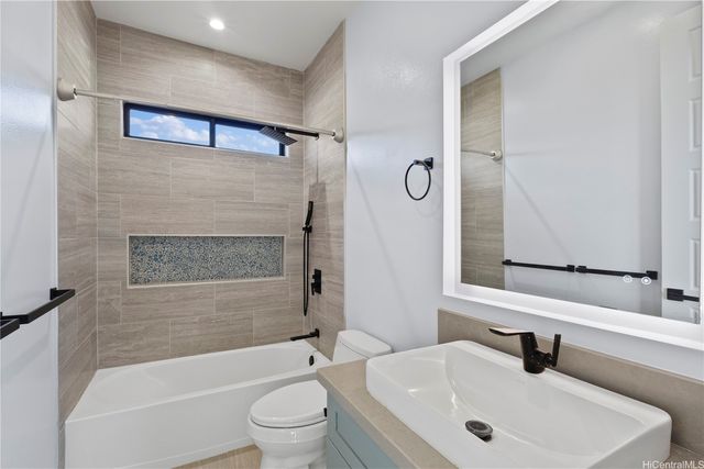 92-1266 Hookeha Street, Kapolei, HI 96707