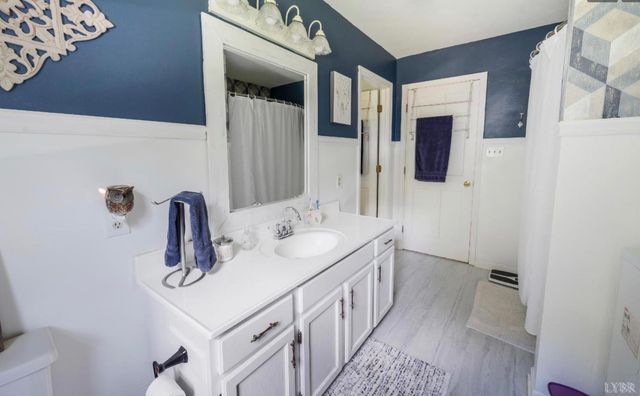 3105 Horseshoe Road, Appomattox, VA 24522