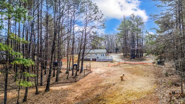 3105 Horseshoe Road, Appomattox, VA 24522