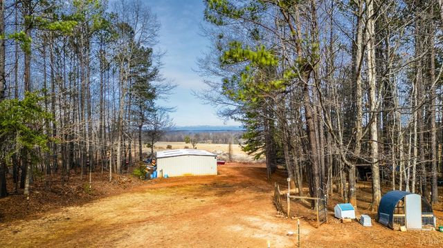 3105 Horseshoe Road, Appomattox, VA 24522