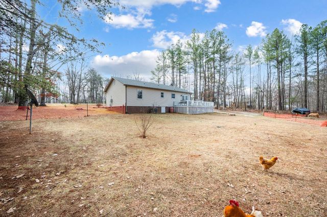3105 Horseshoe Road, Appomattox, VA 24522