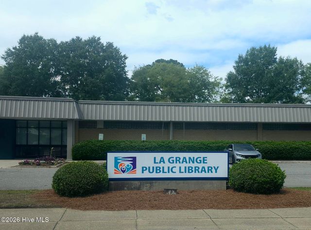 506 S Carey Street, La Grange, NC 28551