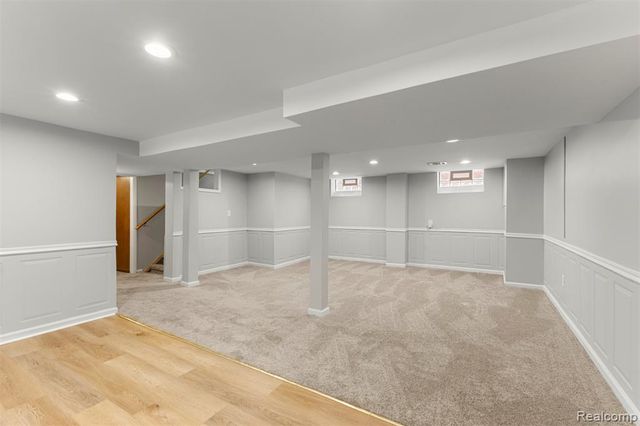 1640 Kingsbury Avenue, Dearborn, MI 48128