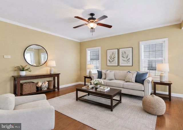 5315 OAK LEAF DR, Mount Joy, PA 17552