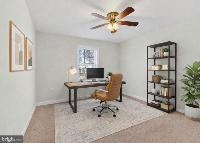 5315 OAK LEAF DR, Mount Joy, PA 17552