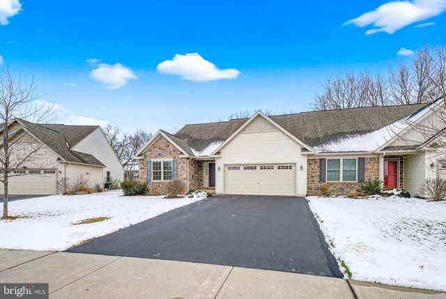 5315 OAK LEAF DR, Mount Joy, PA 17552