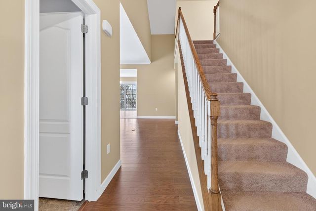 5315 OAK LEAF DR, Mount Joy, PA 17552