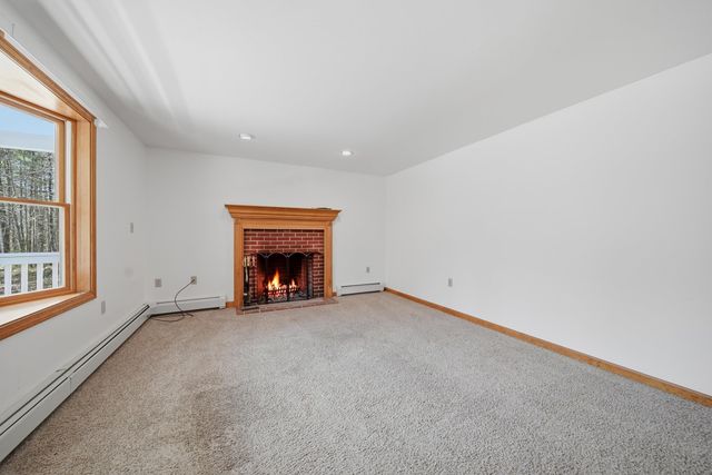 160 Copp Drive, Fremont, NH 03044