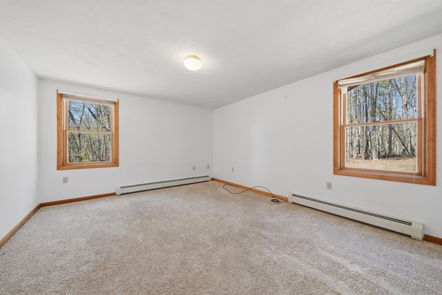 160 Copp Drive, Fremont, NH 03044
