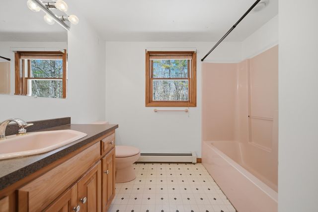 160 Copp Drive, Fremont, NH 03044