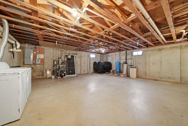 160 Copp Drive, Fremont, NH 03044