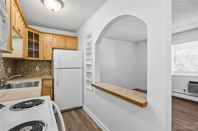 5875 E Iliff Avenue 219, Denver, CO 80222