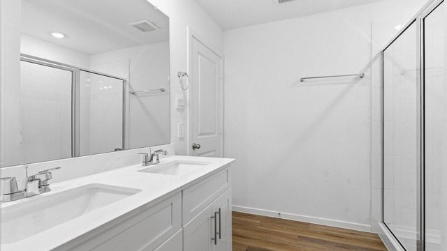 4011 Bronco Station, League City, TX 77573