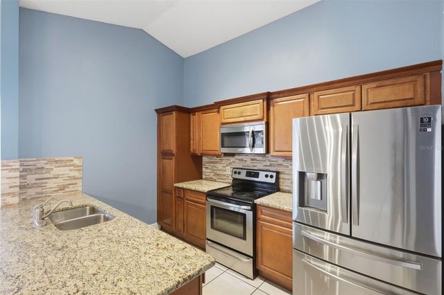 11525 PURPLE LILAC CIRCLE, Orlando, FL 32837