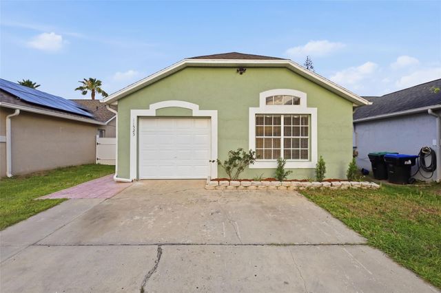 11525 PURPLE LILAC CIRCLE, Orlando, FL 32837