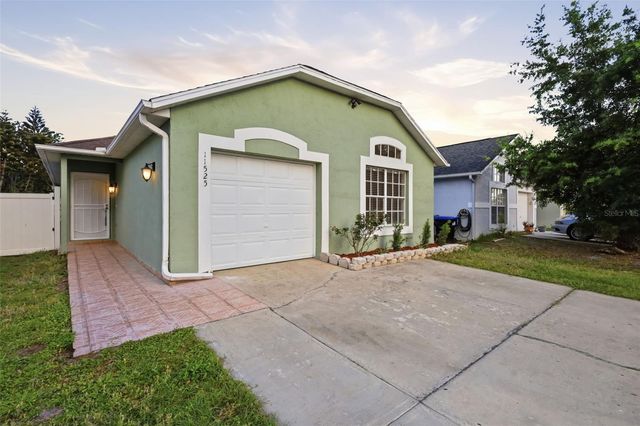 11525 PURPLE LILAC CIRCLE, Orlando, FL 32837