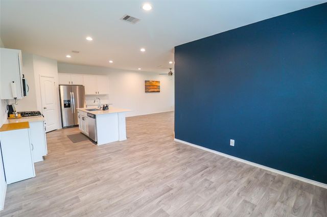 22202 Palladium Drive, Hockley, TX 77447