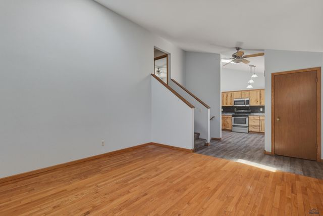 2003 RUSSET LN, Rapid City, SD 57703