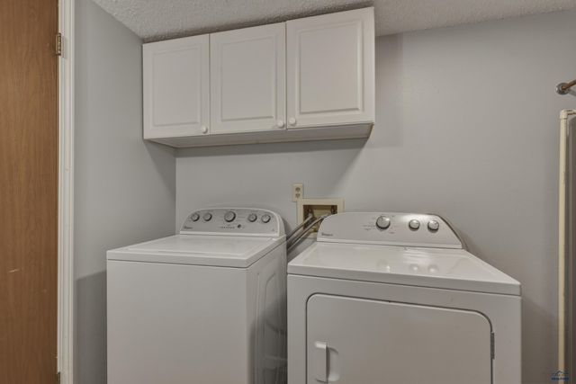 2003 RUSSET LN, Rapid City, SD 57703