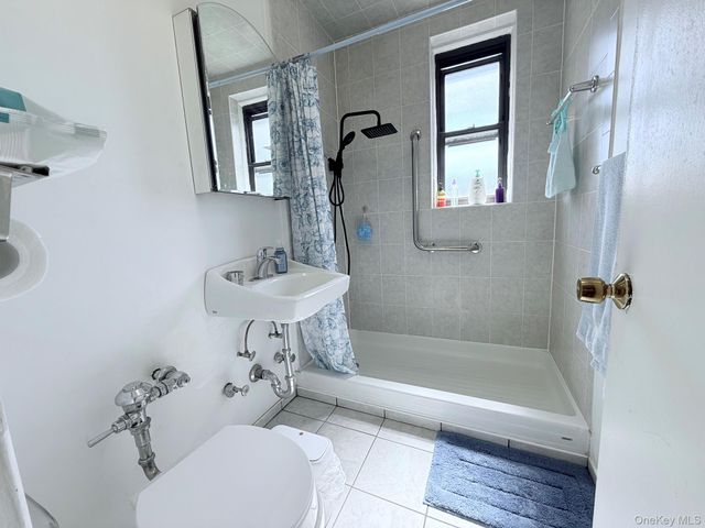 83-25 98th Street Street 6S, Woodhaven, NY 11421