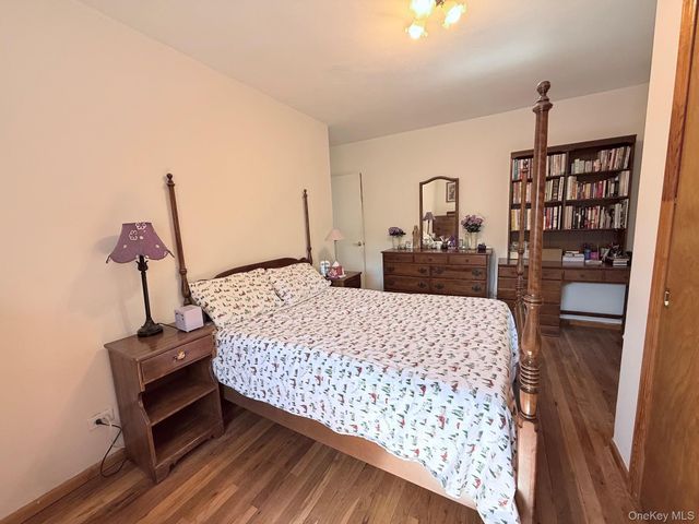 83-25 98th Street Street 6S, Woodhaven, NY 11421