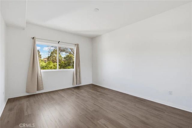 9610 Zelzah Avenue 203, Los Angeles, CA 91325