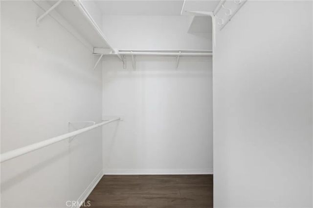 9610 Zelzah Avenue 203, Los Angeles, CA 91325