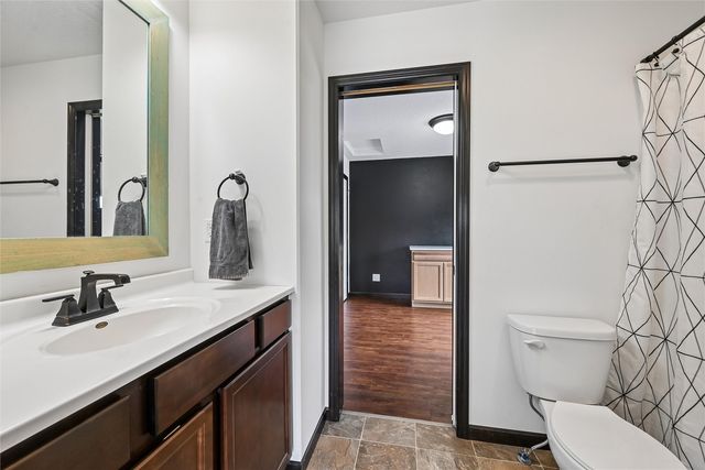 1105 Deer Run Drive NE, Cedar Rapids, IA 52402