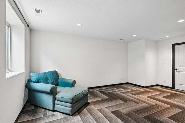 1105 Deer Run Drive NE, Cedar Rapids, IA 52402