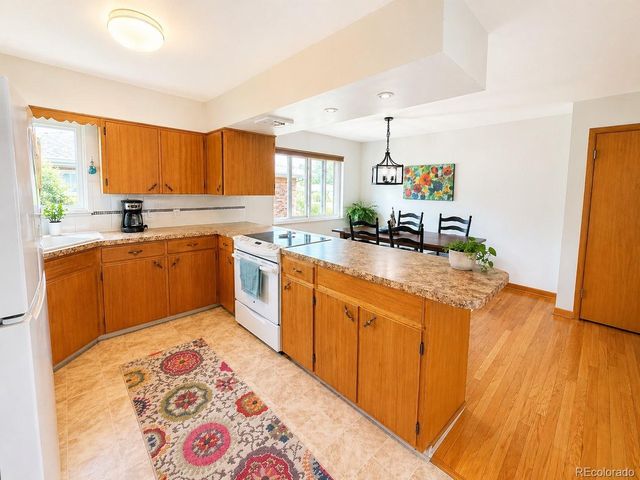 705 W 1st Ave, Broomfield, CO 80020