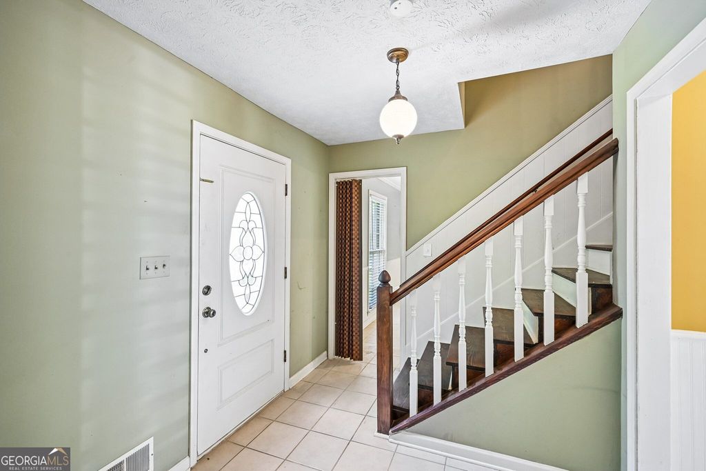 6092 Lakeshore Drive SE, Mableton, GA 30126 — photo 4
