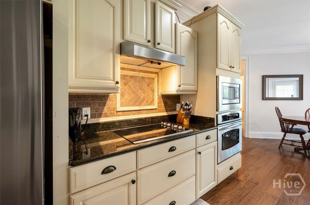 Image 12 of property listing at 2 Misty Marsh Drive, Savannah, GA 31419