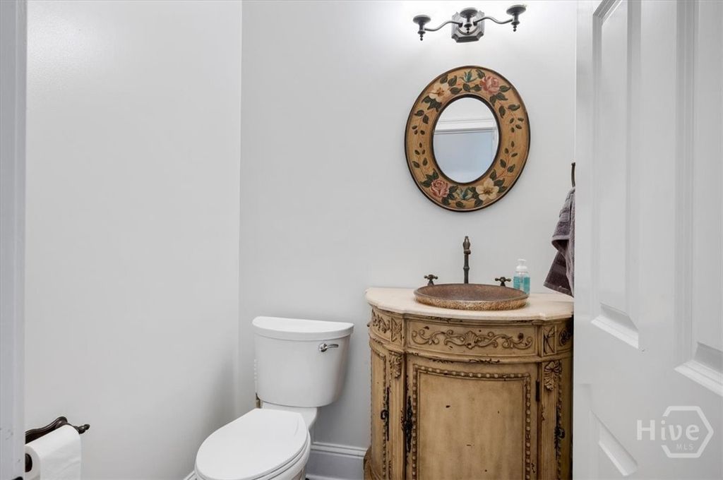 Image 15 of property listing at 2 Misty Marsh Drive, Savannah, GA 31419