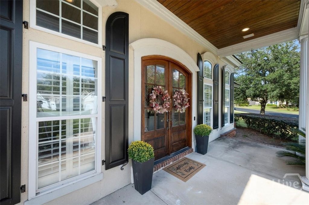 Image 3 of property listing at 2 Misty Marsh Drive, Savannah, GA 31419