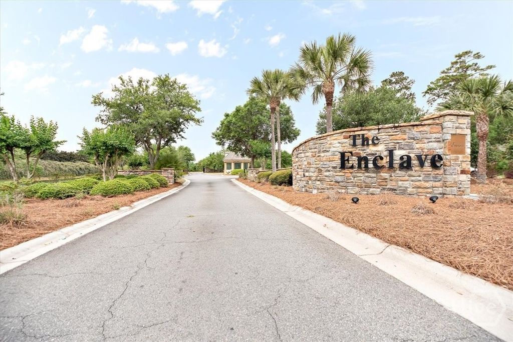 Image 44 of property listing at 2 Misty Marsh Drive, Savannah, GA 31419