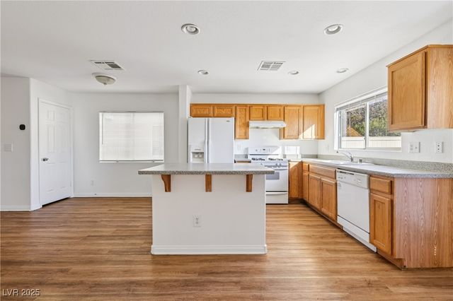 1622 Victor Hugo Lane, Las Vegas, NV 89115