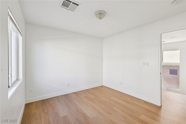 1622 Victor Hugo Lane, Las Vegas, NV 89115