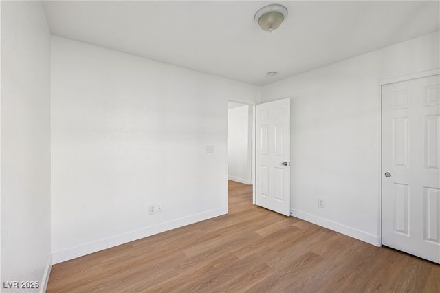 1622 Victor Hugo Lane, Las Vegas, NV 89115