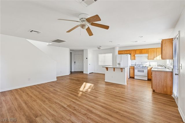 1622 Victor Hugo Lane, Las Vegas, NV 89115