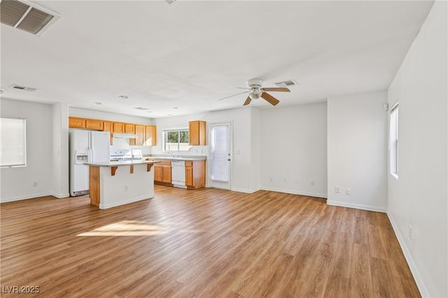 1622 Victor Hugo Lane, Las Vegas, NV 89115