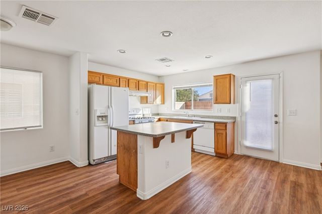 1622 Victor Hugo Lane, Las Vegas, NV 89115