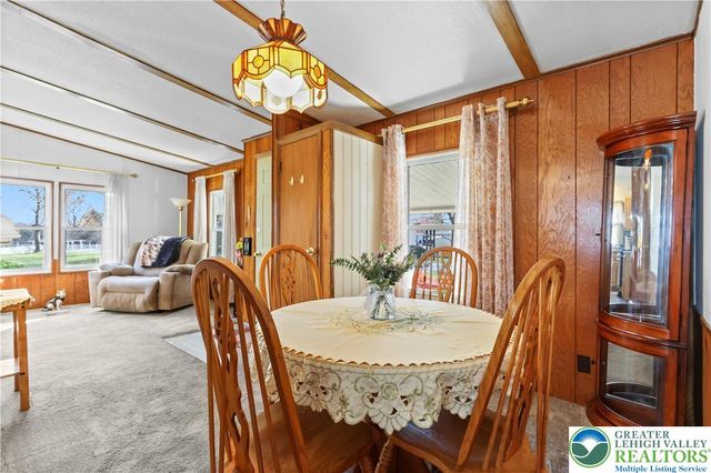 2 Hickory Hills Drive, Moore Twp, PA 18014