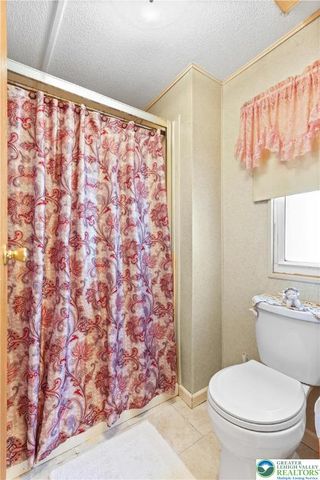 2 Hickory Hills Drive, Moore Twp, PA 18014