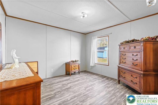 2 Hickory Hills Drive, Moore Twp, PA 18014