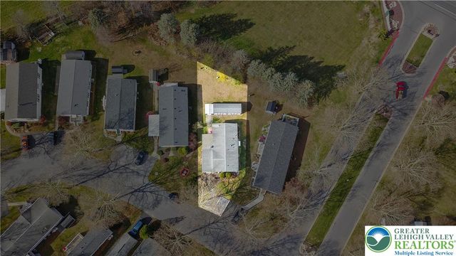 2 Hickory Hills Drive, Moore Twp, PA 18014