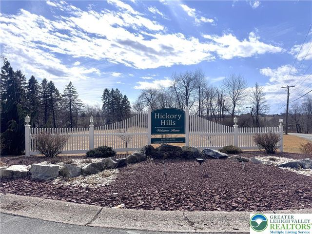 2 Hickory Hills Drive, Moore Twp, PA 18014